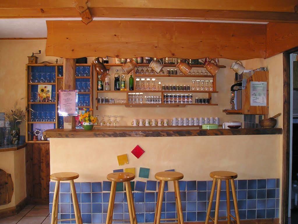 Hotel Restaurant Gites Les 5 Saisons Freissinieres エクステリア 写真